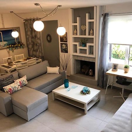 Sofia'S Pearl Beachfront Maisonette Nea Kallikrateia Экстерьер фото