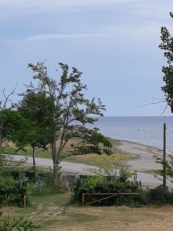 Sofia'S Pearl Beachfront Maisonette Nea Kallikrateia Экстерьер фото